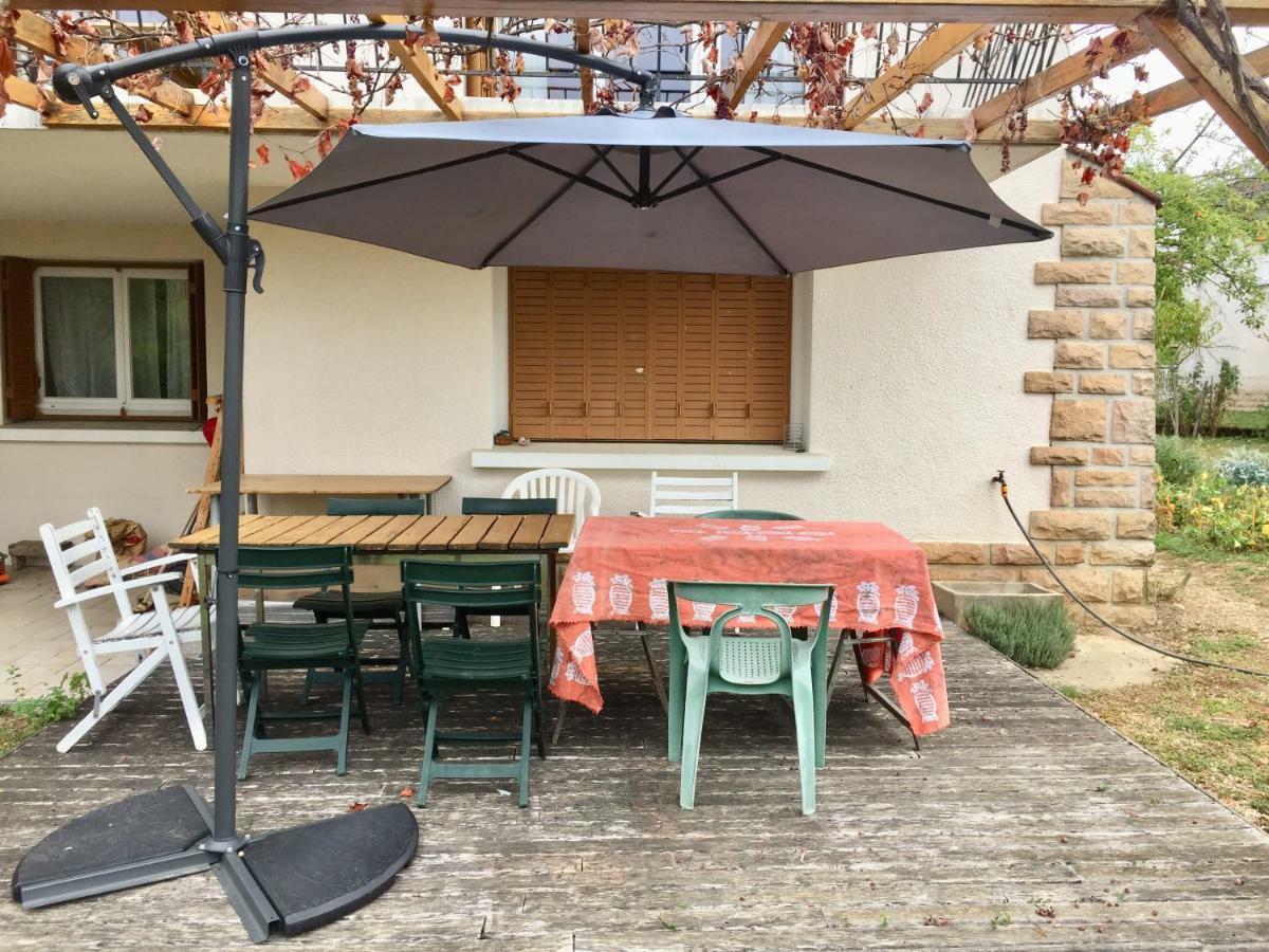 Chambre Avec Vue Sur Jardin Charnay-les-Macon Екстер'єр фото